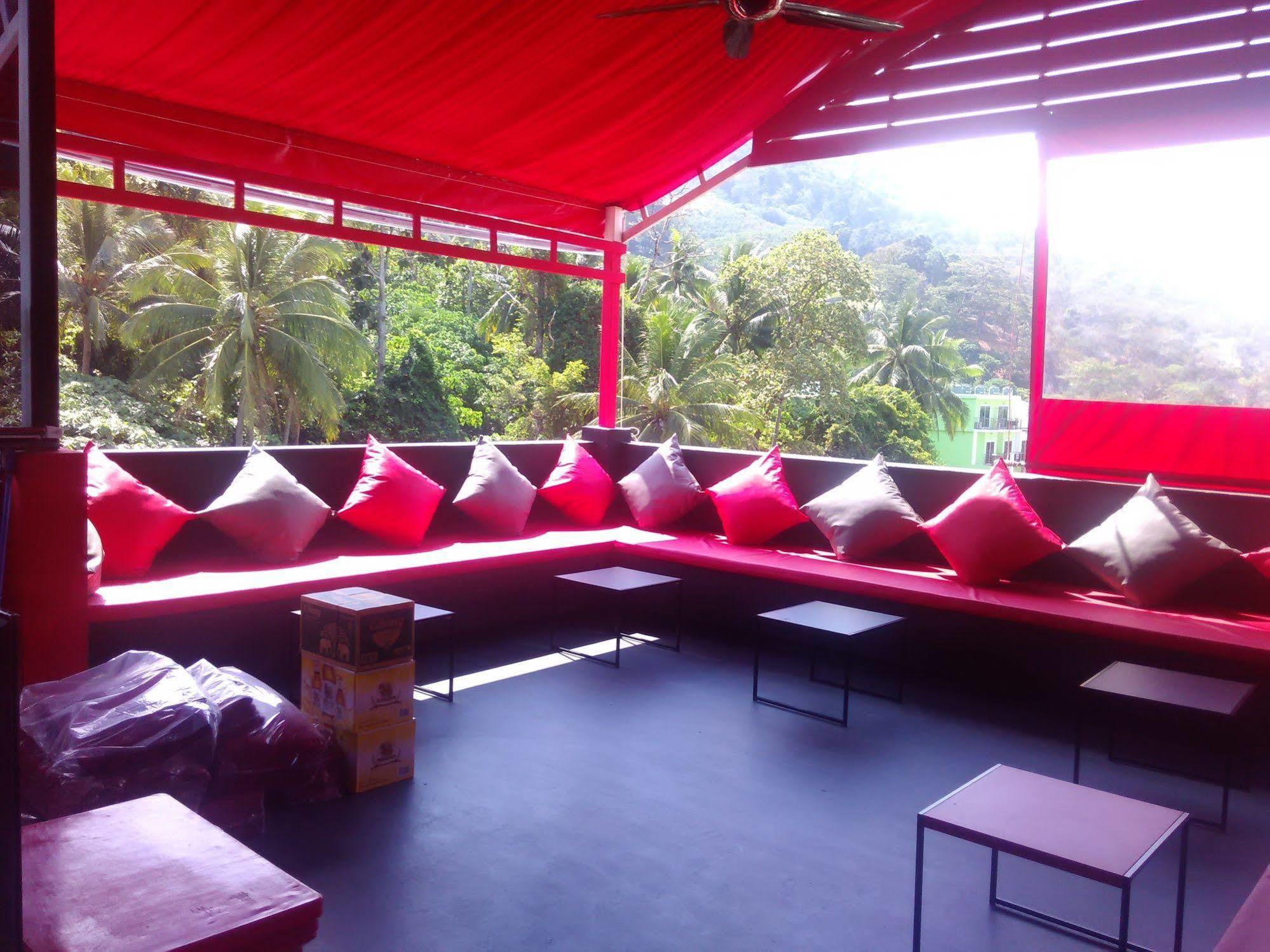 Sharaya Patong Hotel Ngoại thất bức ảnh