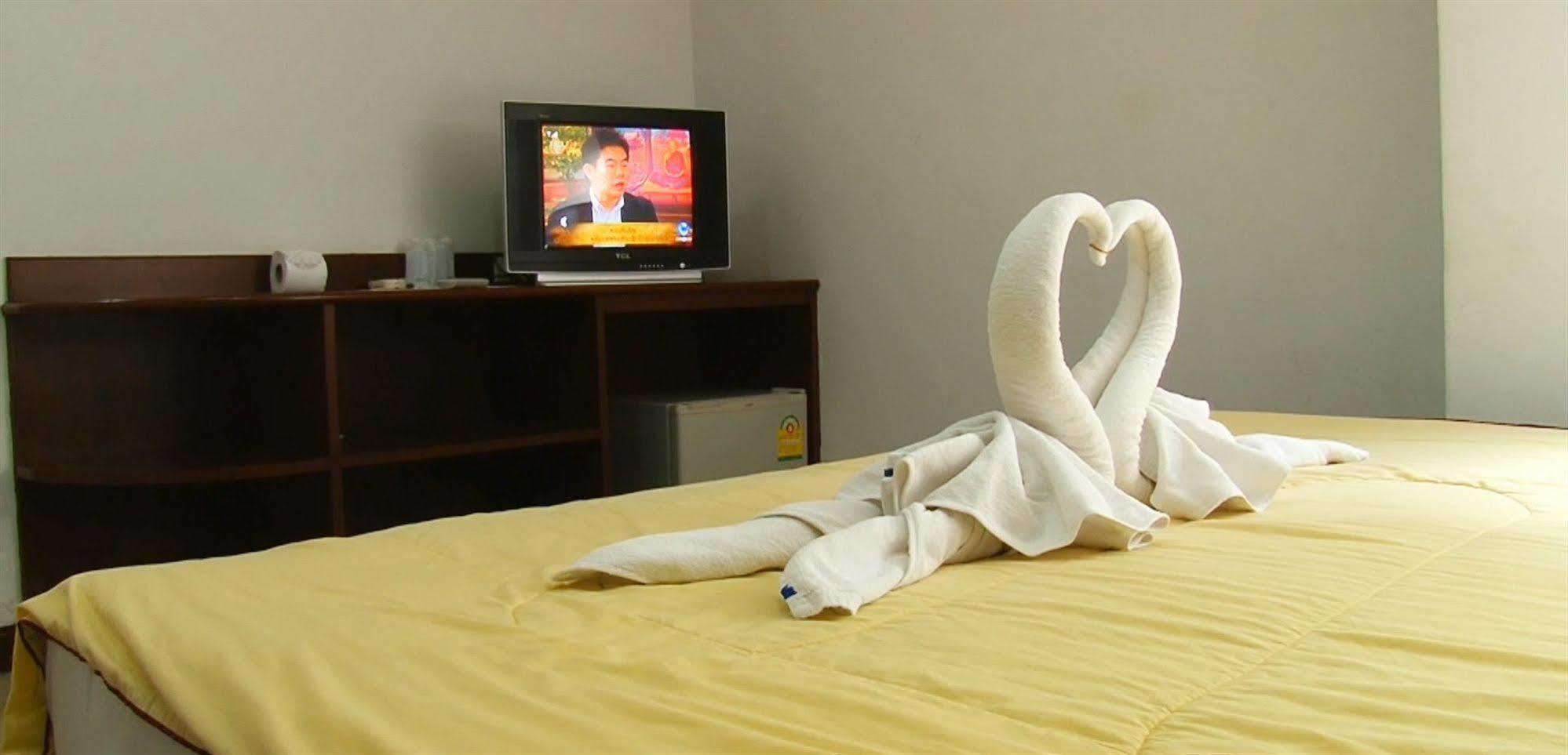 Sharaya Patong Hotel Ngoại thất bức ảnh